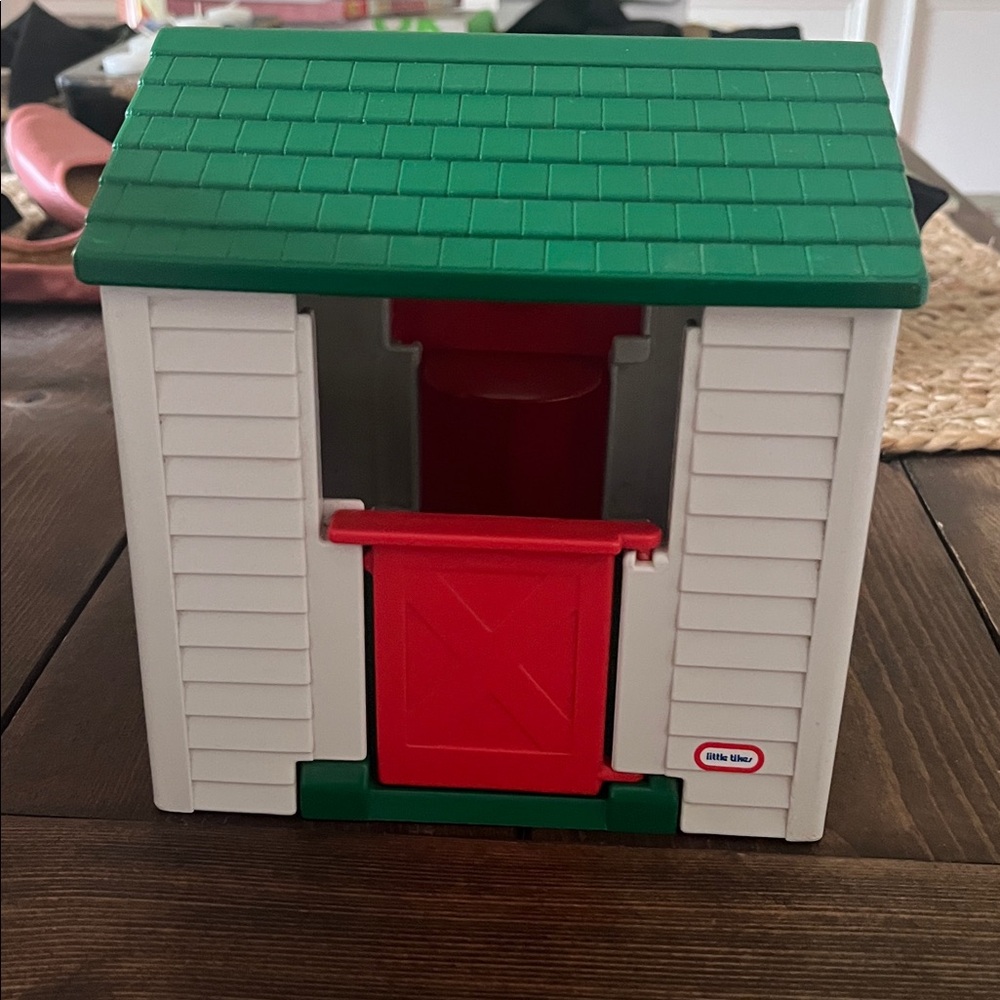 Little Tikes Toy House with Green Roof and Red Door